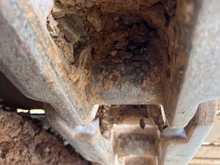 2000-caterpillar-320c-image-20