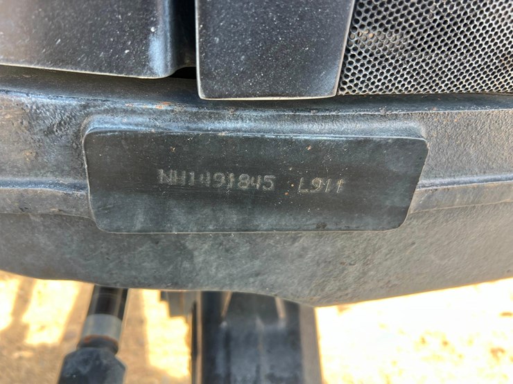 2020-new-holland-workmaster-105-image-34