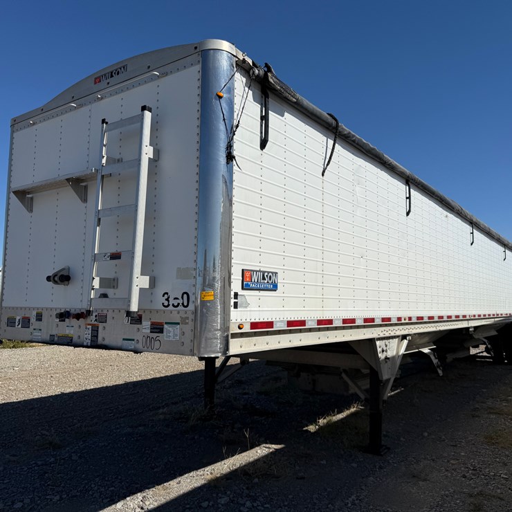 2018 WILSON HOPPER BOTTOM