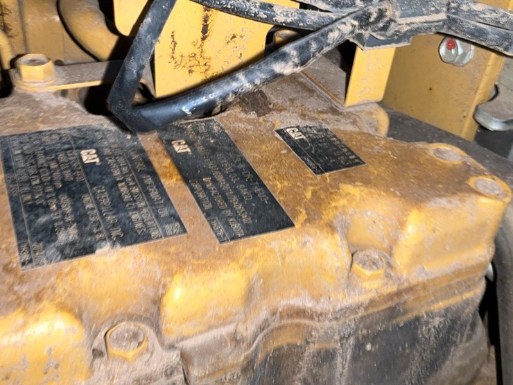 2014-caterpillar-914k-image-37