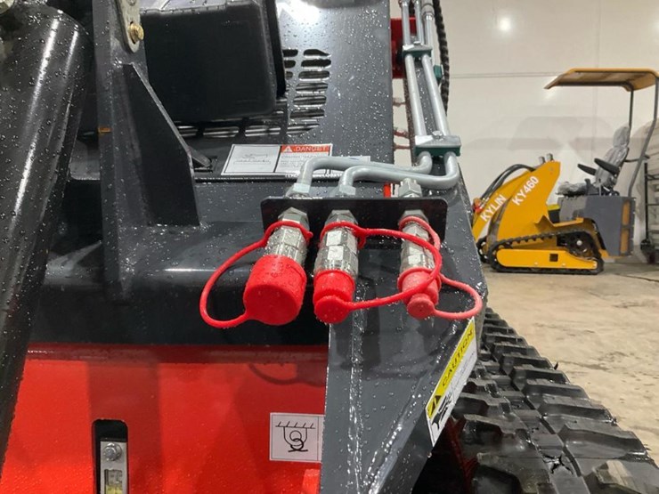 #1011-•-unused-ky380-mini-skid-steer-image-9