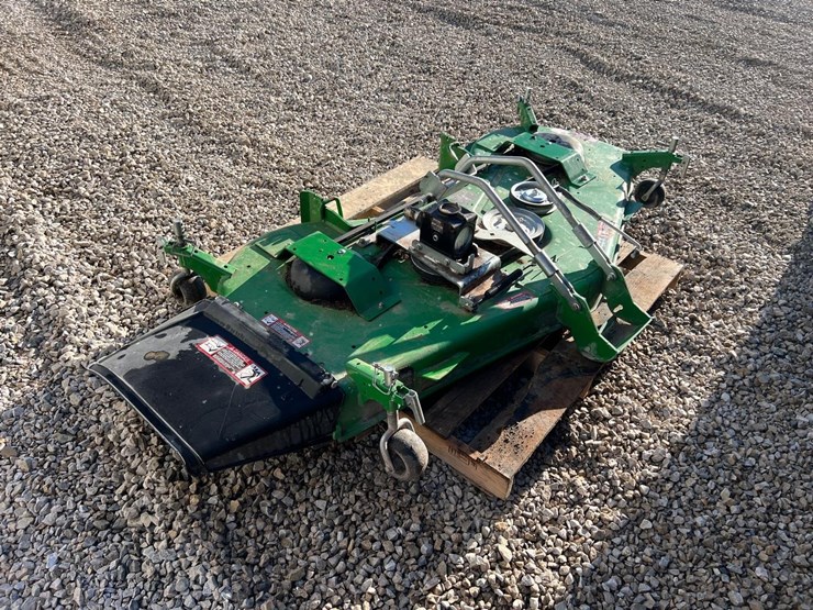 2020-john-deere-3046r-image-41