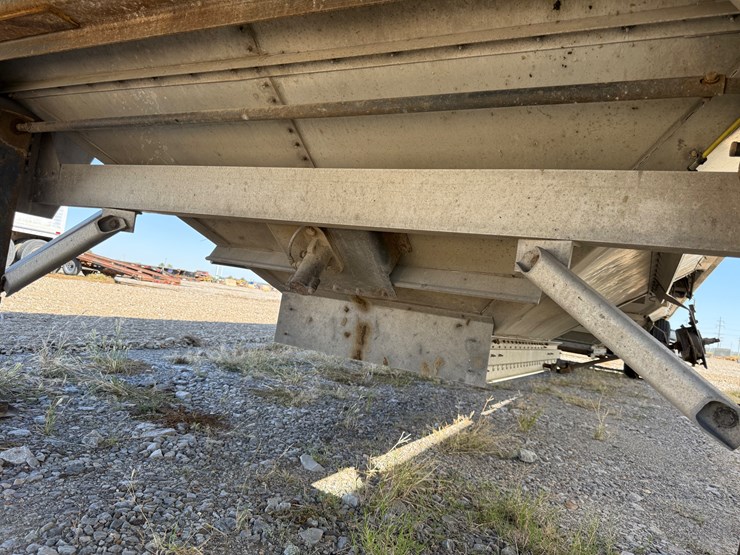 2018-wilson-hopper-bottom-image-36