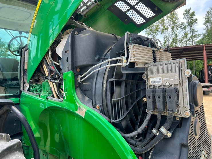 2012-john-deere-7230r-image-21