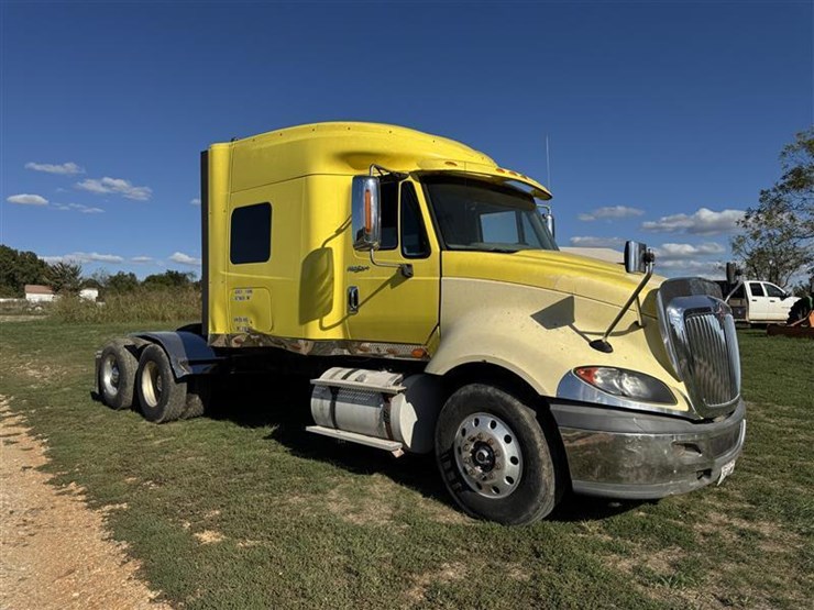 2012-international-prostar-image-6