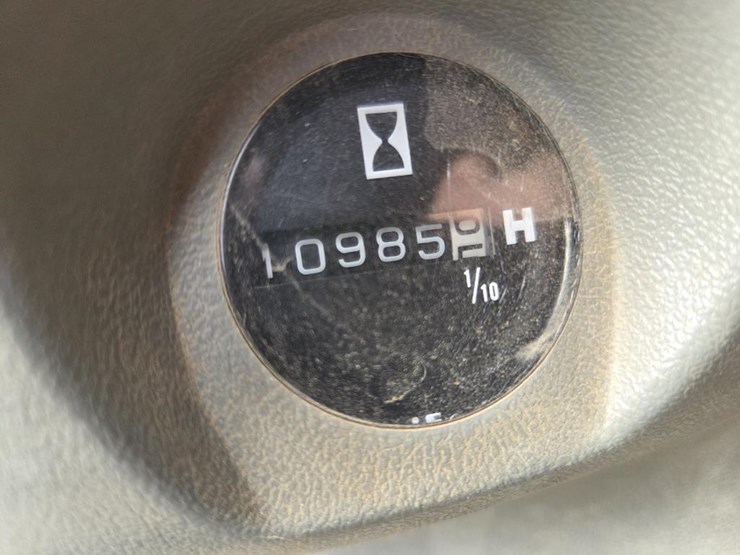 1999-john-deere-200-image-68