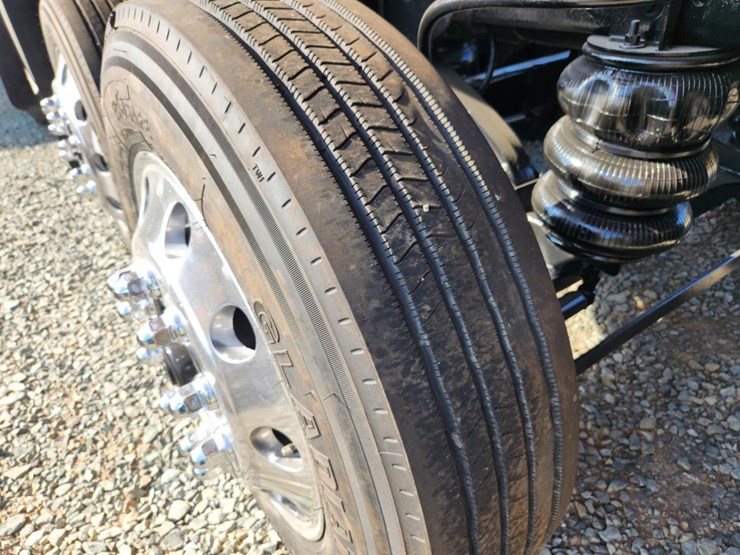 kenworth-t800-image-65