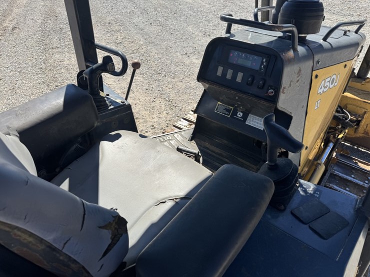 deere-450j-lt-image-16