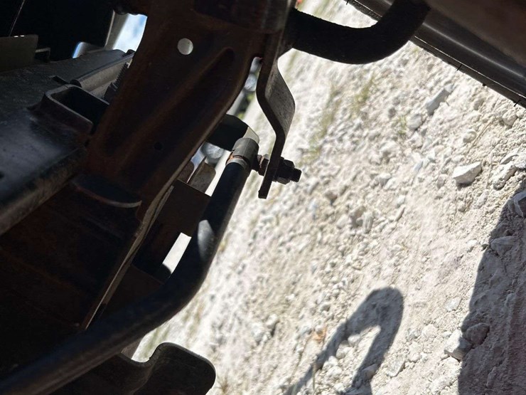 2013-husqvarna-lgt2654-image-14