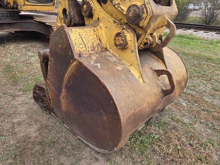 1999-john-deere-200-image-12