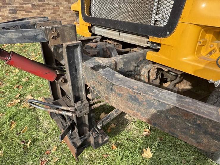 2001-caterpillar-c12-image-10