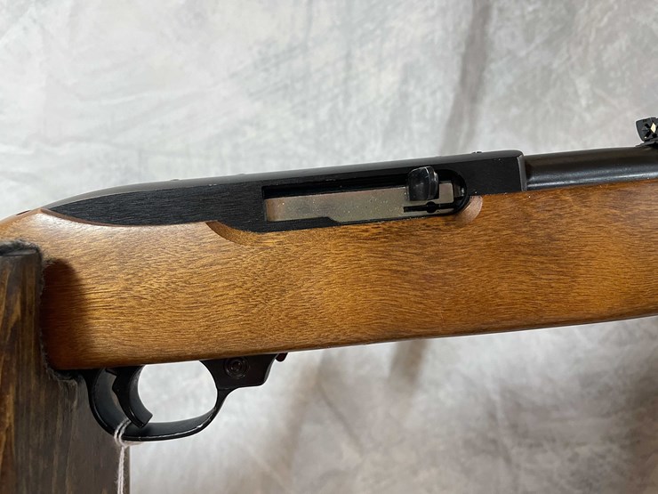#2064-•-ruger-45952-22-lr-semi-auto-rifle,-sn:-24366240-image-20