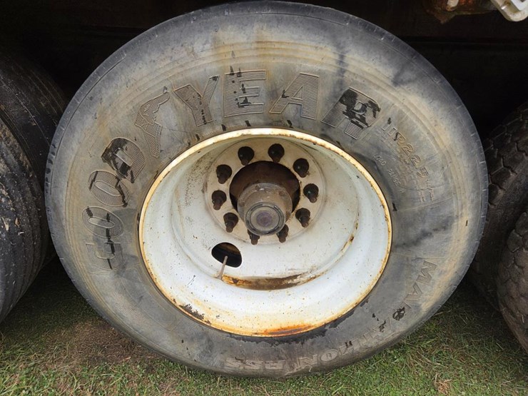 #2291-•-2003-western-star-quad-axle-dump-truck-image-104