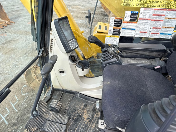 2015-kobelco-sk350-lc-9-image-14