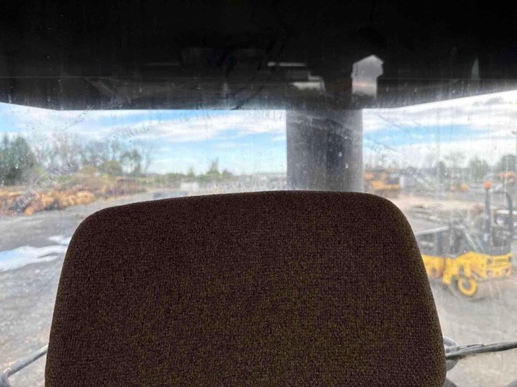 1999-caterpillar-963c-image-29