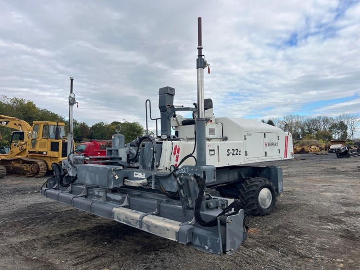 somero-s-222-laser-screed-image-8