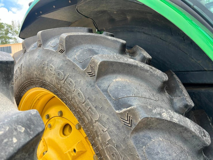 2012-john-deere-7230r-image-29