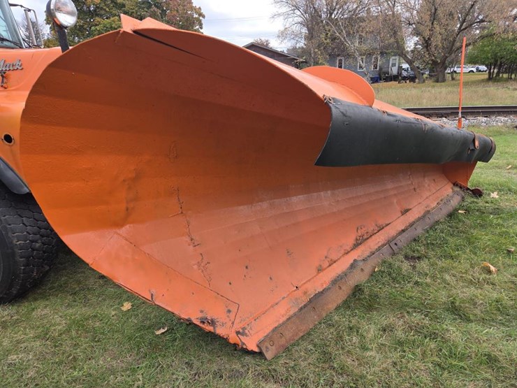 1989-mack-rd690s-image-10