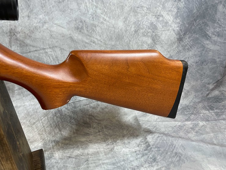 #2056-•-crossman-quest-1000x-air-gun-image-11