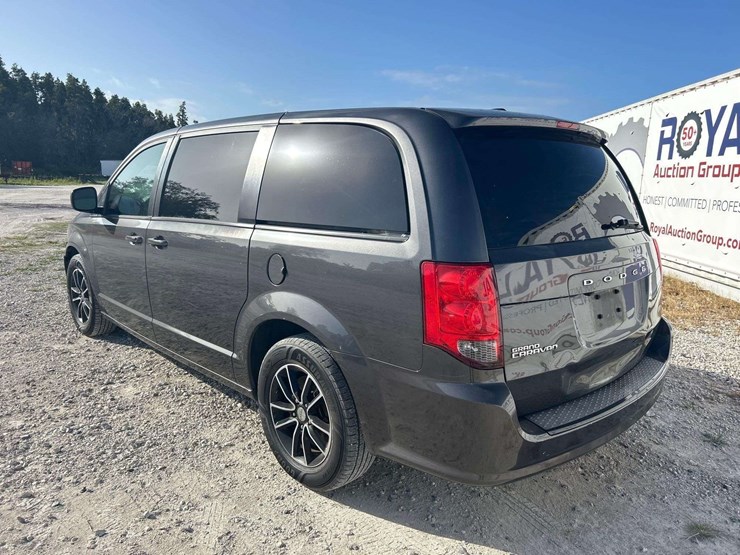 2018-dodge-grand-caravan-se-image-4