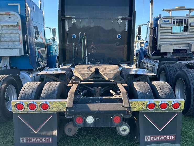 1998-kenworth-w900-image-7