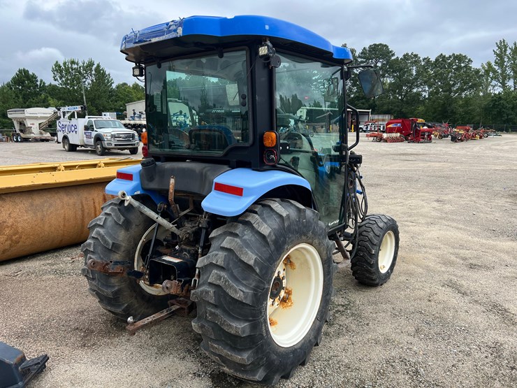 2012-new-holland-boomer-3045-image-5