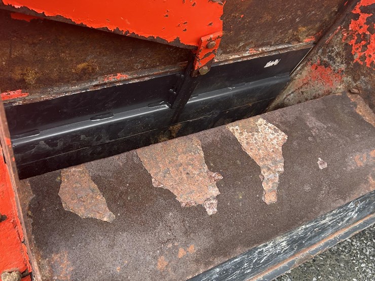 kuhn-knight-8124-image-4