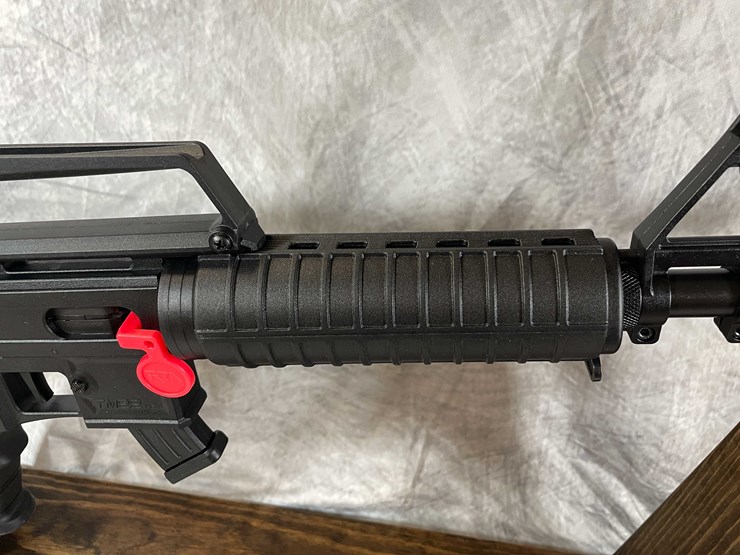 #2041-•-rock-island-arms-tm-22-22-lr-semi-auto-rifle,-sn:-tg970-23a95436-image-22