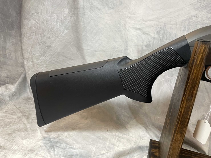 #2016-•-hatfield-12-ga.-semi-auto-shotgun,-sn:-12a22-003877-image-22