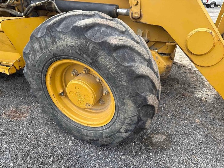 2007-caterpillar-420e-image-11