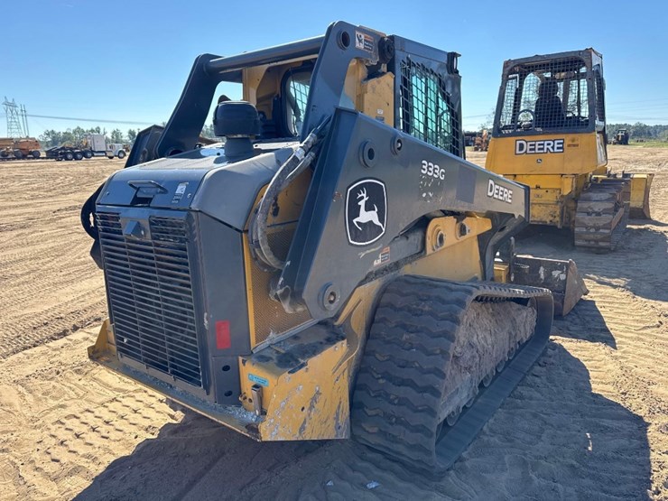 2020-deere-333g-image-4