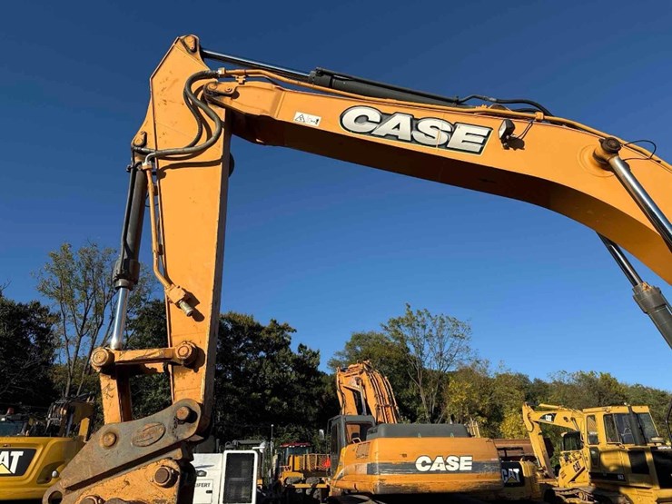 2015-case-cx300c-image-24