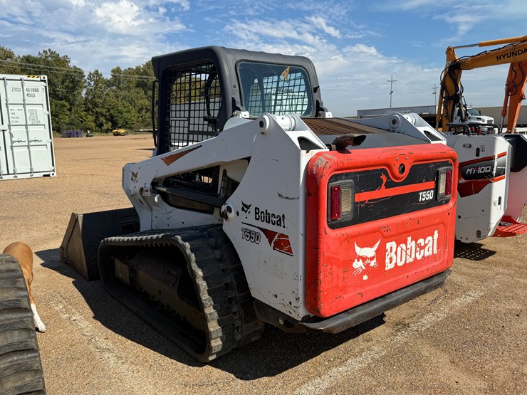 2017-bobcat-t550-image-4