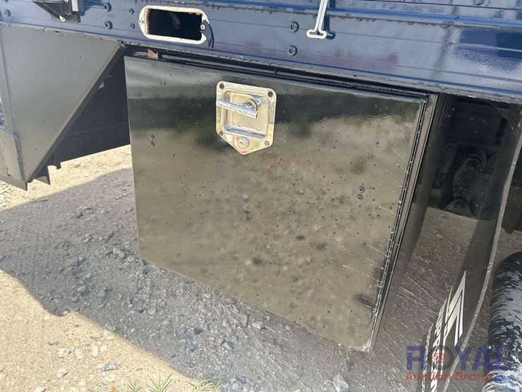 2007-ford-e450-image-34