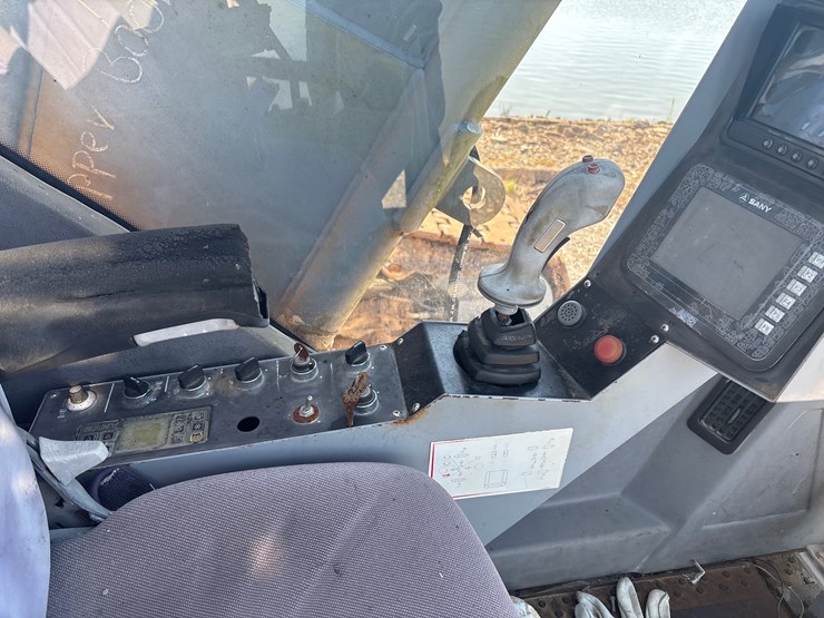 2012-sany-scc8100-image-9