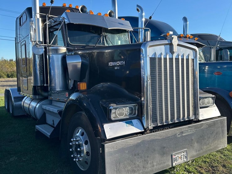 1998-kenworth-w900-image-3