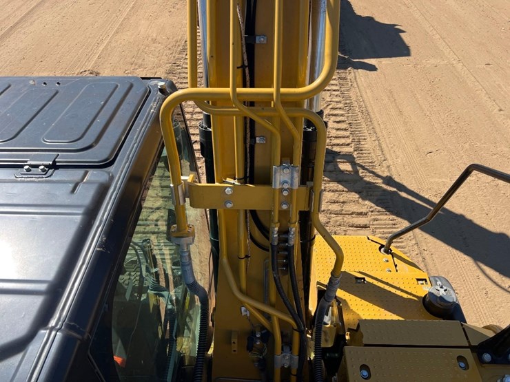 2022-caterpillar-315-gc-image-32