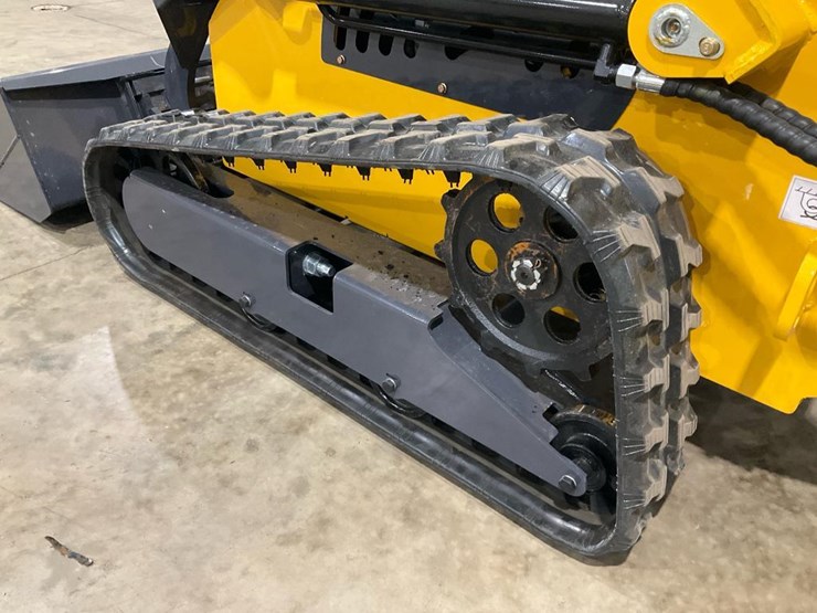 #1000-•-new-landhero-mini-skid-steer-image-8