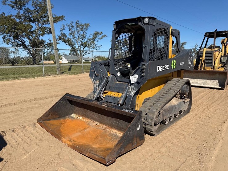 2023-deere-325g-image-2