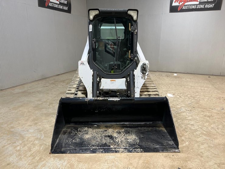 2016-bobcat-t595-image-8