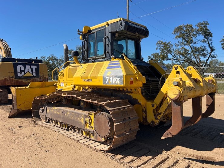 2021-komatsu-d71px-24-image-2