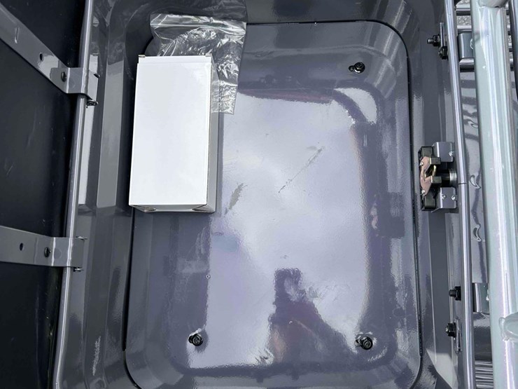 unused-irgc40-battery-powered-mini-golf-cart-image-7