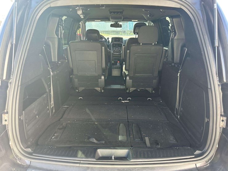 2018-dodge-grand-caravan-se-image-22