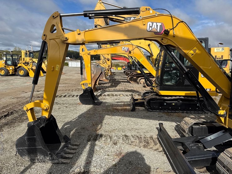 caterpillar-305-image-7