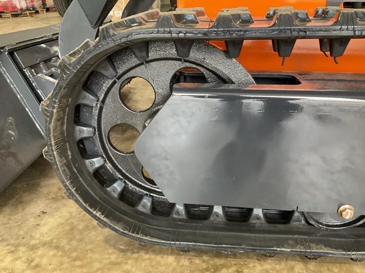 #1003-•-new-land-hero-ldh-t460-mini-track-skid-steer-loader-image-15