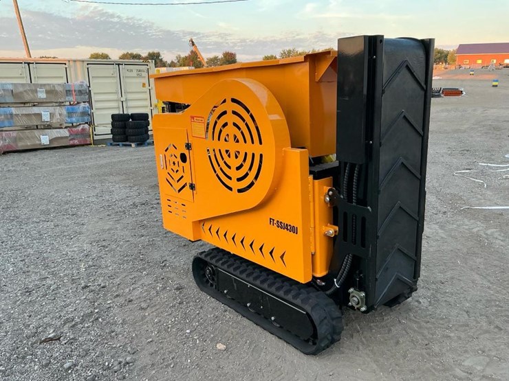 #1225-•-unused-future-ft-ssj430-tracked-crusher-image-7