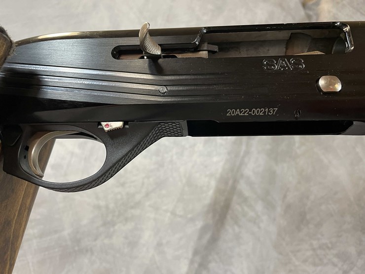 #2029-•-hatfield-20-ga.-semi-auto-shotgun,-sn:-20a22-002137-image-23