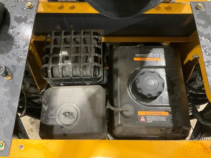 #1006-•-unused-ky460-mini-skid-steer-image-23