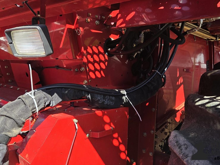 2008-case-ih-2577-image-15