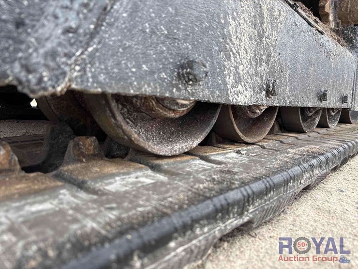 2016-takeuchi-tl8r2-image-28